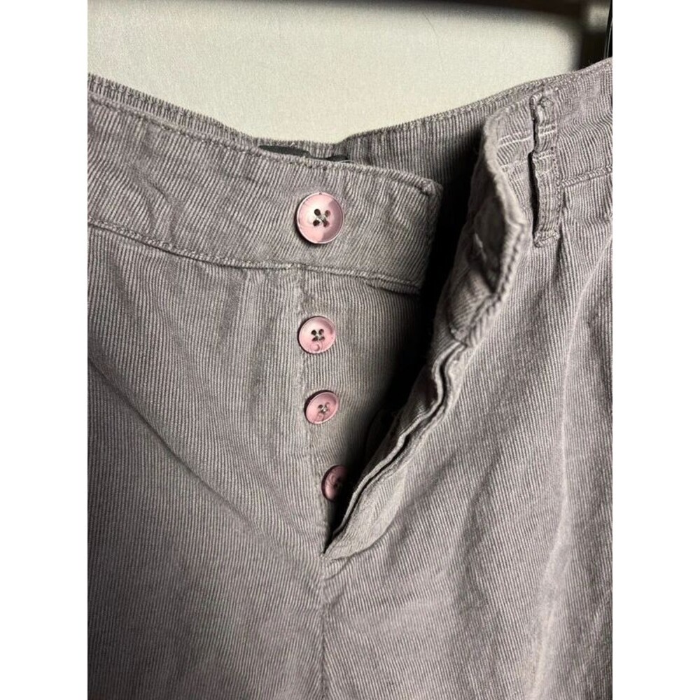 asos Design Men’s 30x30 gray corduroy button fly pants